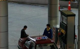 加油站打电话会怎么样_手机爆炸是真的吗