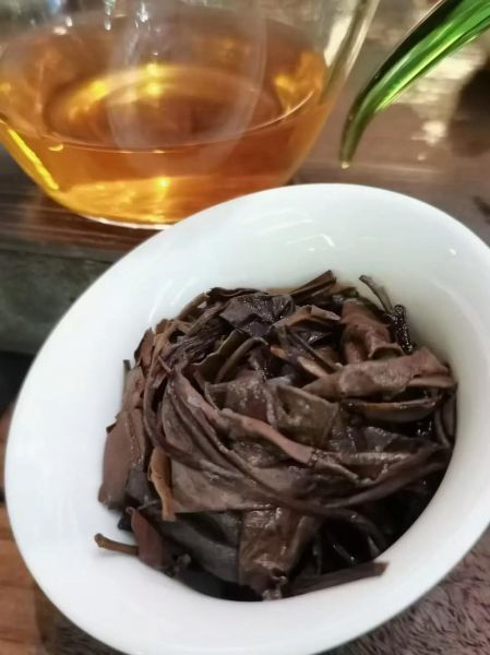 白茶价格多少钱一斤_白茶怎么储存最好-第3张图片-俊逸知识馆