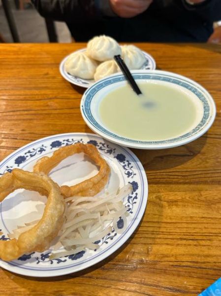 北京早餐吃什么_老北京早点推荐-第1张图片-俊逸知识馆 北京早餐吃什么_老北京早点推荐-第1张图片-俊逸知识馆