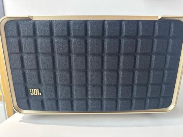 JBL汽车音响怎么样_JBL汽车音响值得买吗-第1张图片-俊逸知识馆 JBL汽车音响怎么样_JBL汽车音响值得买吗-第1张图片-俊逸知识馆