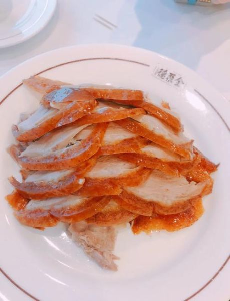 全聚德北京烤鸭多少钱一只_全聚德烤鸭价格表2024-第2张图片-俊逸知识馆