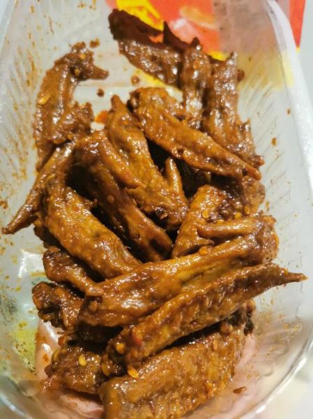 周黑鸭味道怎么样_周黑鸭好吃吗-第3张图片-俊逸知识馆 周黑鸭味道怎么样_周黑鸭好吃吗-第3张图片-俊逸知识馆