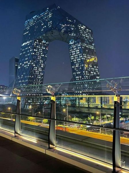 北京国贸购物中心有什么好玩的_怎么去最方便-第1张图片-俊逸知识馆