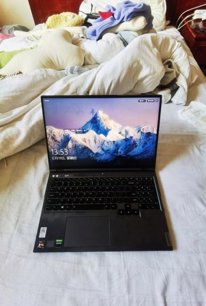 拯救者笔记本怎么样_拯救者笔记本值得买吗-第2张图片-俊逸知识馆 拯救者笔记本怎么样_拯救者笔记本值得买吗-第2张图片-俊逸知识馆