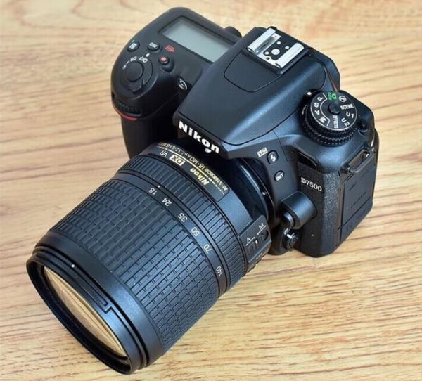 尼康相机怎么样_尼康单反还值得买吗-第1张图片-俊逸知识馆
