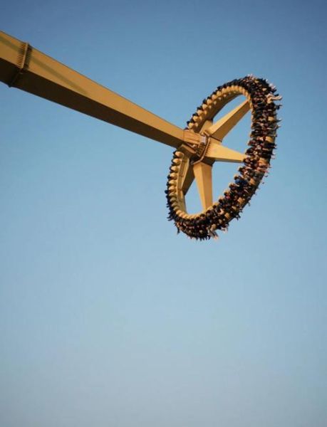 北京欢乐谷过山车有哪些_哪个最刺激-第2张图片-俊逸知识馆