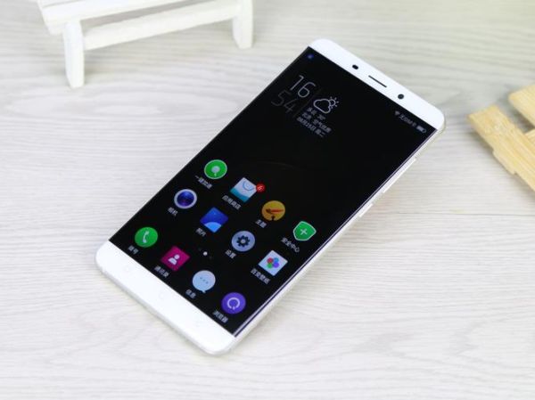 360手机怎么样_值得买吗-第2张图片-俊逸知识馆