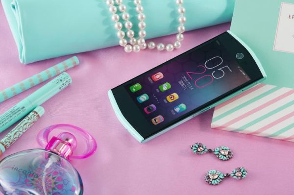 美图手机怎么样_美图手机值得买吗-第2张图片-俊逸知识馆 美图手机怎么样_美图手机值得买吗-第2张图片-俊逸知识馆