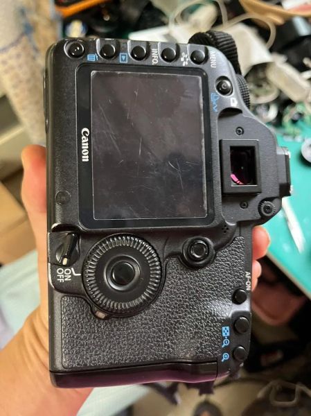 5d2怎么样_佳能5d2值得买吗-第3张图片-俊逸知识馆