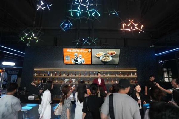 北京机器人餐厅在哪_怎么预约-第3张图片-俊逸知识馆